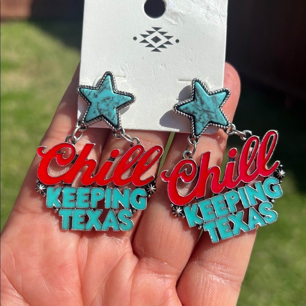 Chill Keeping Texas Statement Earrings - Red & Turquoise